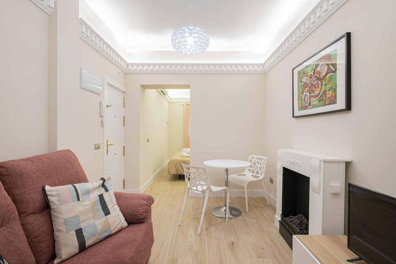 Lujoso Apartamento Centrico 1 Dormitorio Мадрид Екстериор снимка