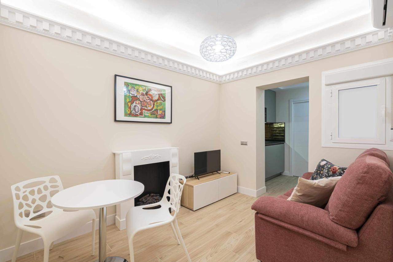 Lujoso Apartamento Centrico 1 Dormitorio Мадрид Екстериор снимка