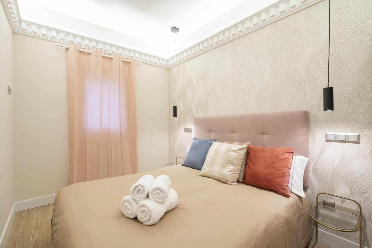 Lujoso Apartamento Centrico 1 Dormitorio Мадрид Екстериор снимка